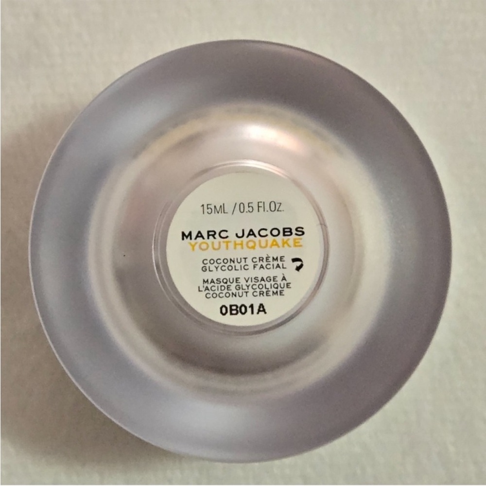 New Marc Jacobs Youthquake Cream - Picture 6 of 11